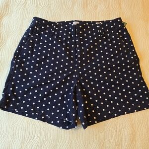 NWT Gap Ladies Navy With Polka Dot Downtown Khaki Shorts